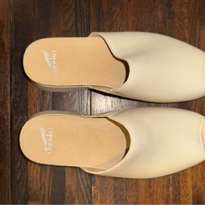 Dansko Women's Open-Toe Mules